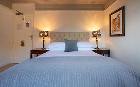 The Royal Oak Inn